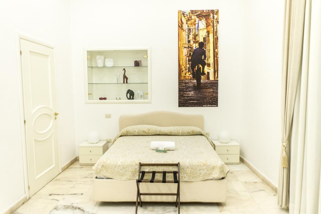 B&B Palazzo Ruffo Di Bagnara Napoli Rom bilde